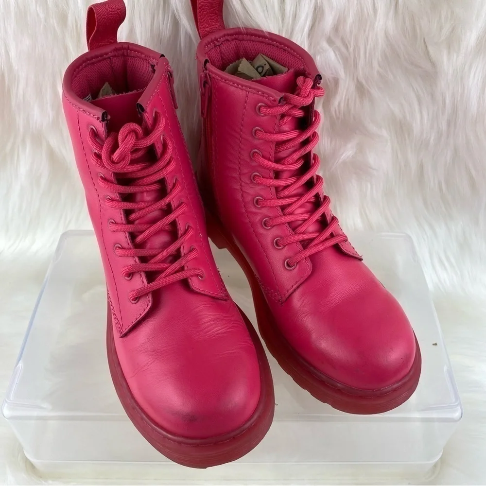 DR.MARTENS DELANEY BOOTS
